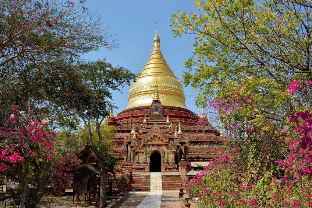 Law Ka Thit Sar Hotel New Bagan Exterior photo